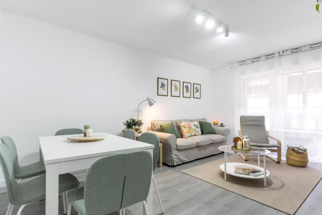 Apartamento Marques De Urquijo خيخون المظهر الخارجي الصورة